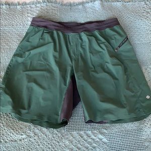 LuLuLemon athletica mens short. Forrest green XL